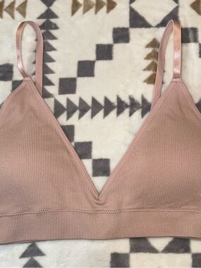 DANSKIN Ribbed Seamless Bralette - Dusty Rose